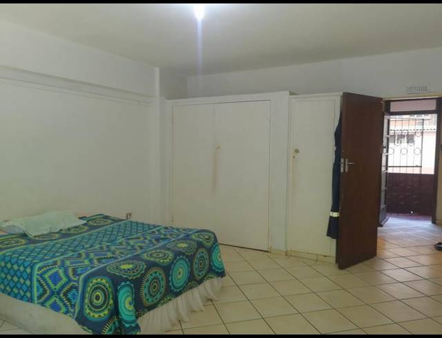 1 BEDROOM APARTMENT FOR SALE IN DURBAN CBD